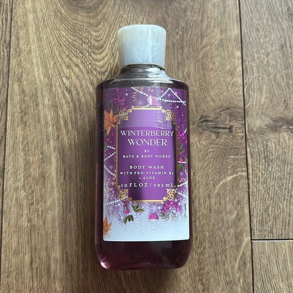 Bath & Body Works Other - Bath and Body Works Winter Wonder Berry Body Wash
